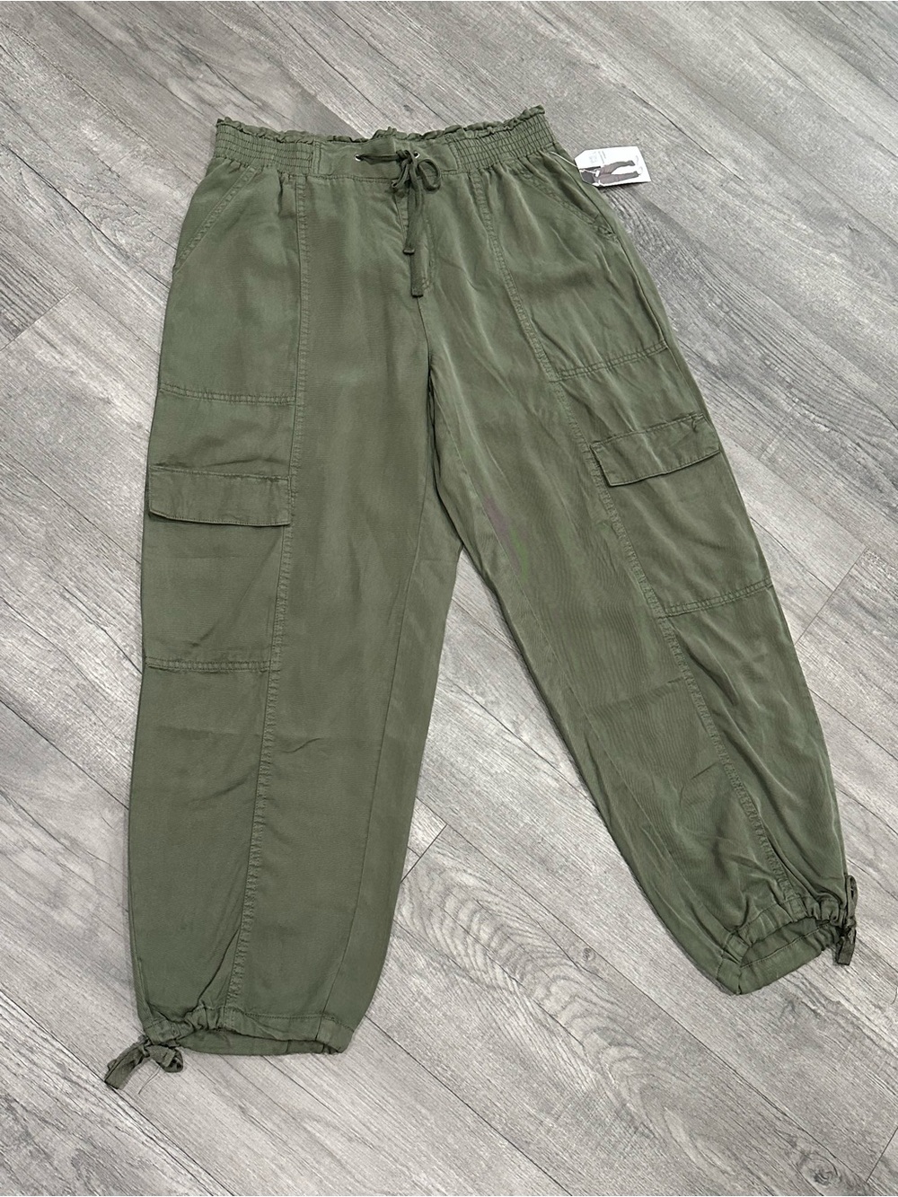 Time and Tru Olive Utility Jogger Pants size L (12-14)